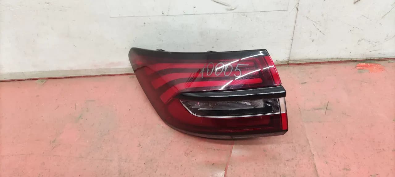 Фонарь задний левый Geely Coolray