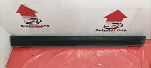 Накладка порога правого Kia Seltos