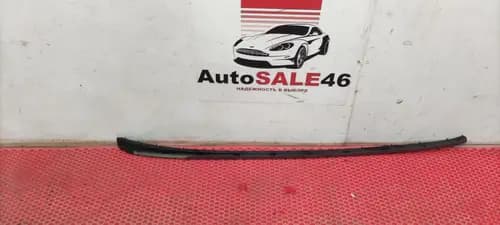 Кронштейн молдинга лобового стекла Ford Focus