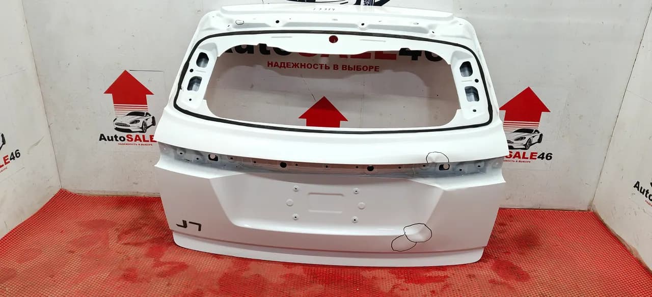 Крышка багажника Jaecoo J7
