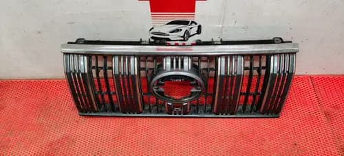 Решетка радиатора Toyota Land Cruiser Prado 150