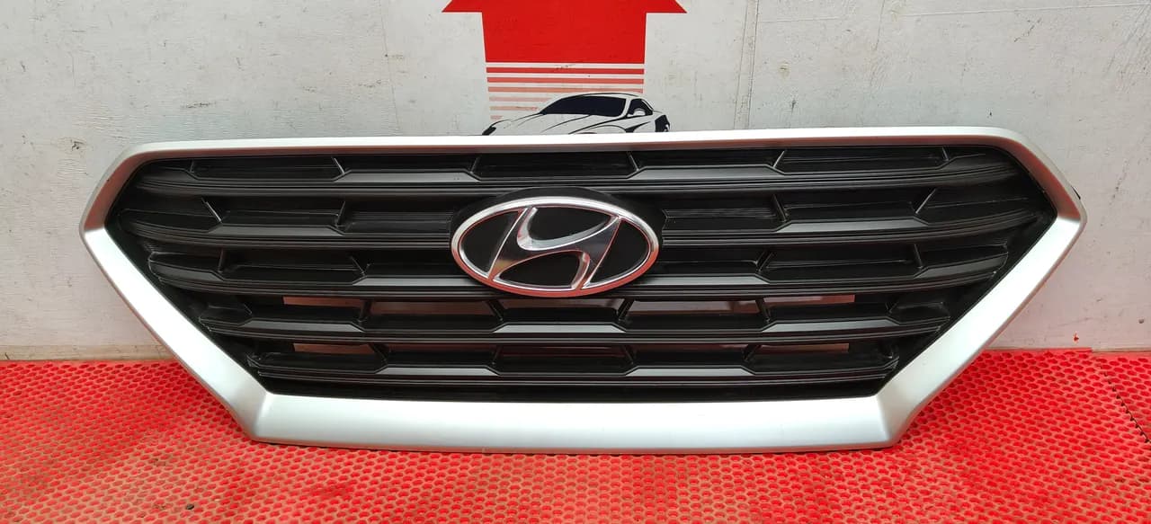 Решетка радиатора Hyundai Creta