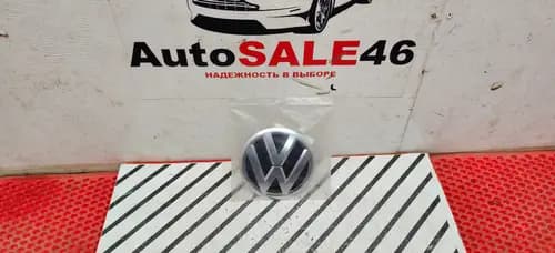 Эмблема крышки багажника VW Tiguan новая