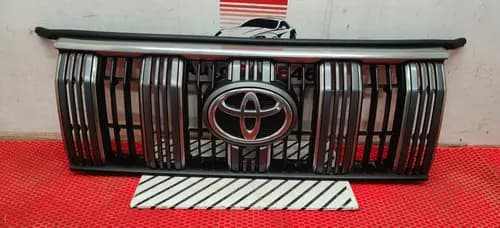 Решетка радиатор Toyota LC Prado 150