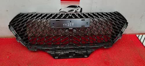 Решетка радиатора Haval M6 хорошее состояние