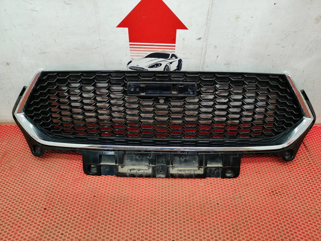 Решетка Haval F7 оригинал бу
