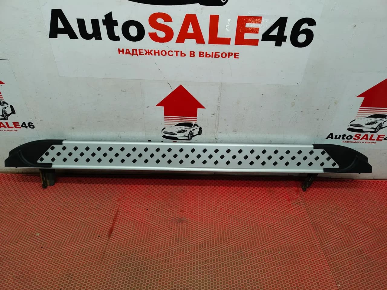 Подножка правая Mitsubishi Pajero Sport 3 бу