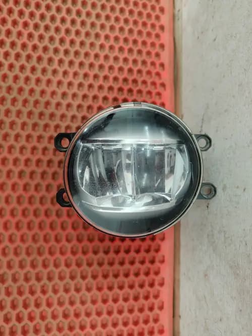 Птф левая Toyota Camry XV70 2017–2024 LED