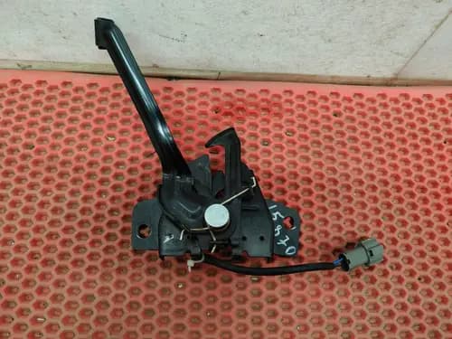 Замок капота GAC GS3 оригинал