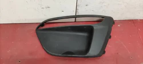 Окантовка дхо передняя левая Kia Rio 4 FB