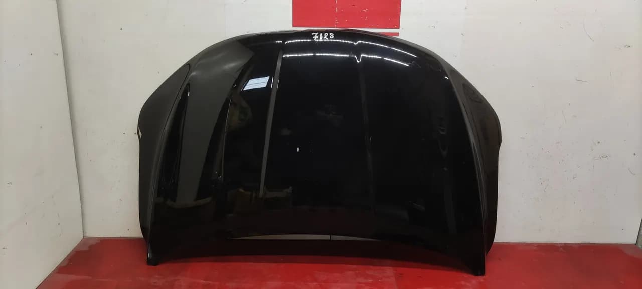 Капот Geely Coolray