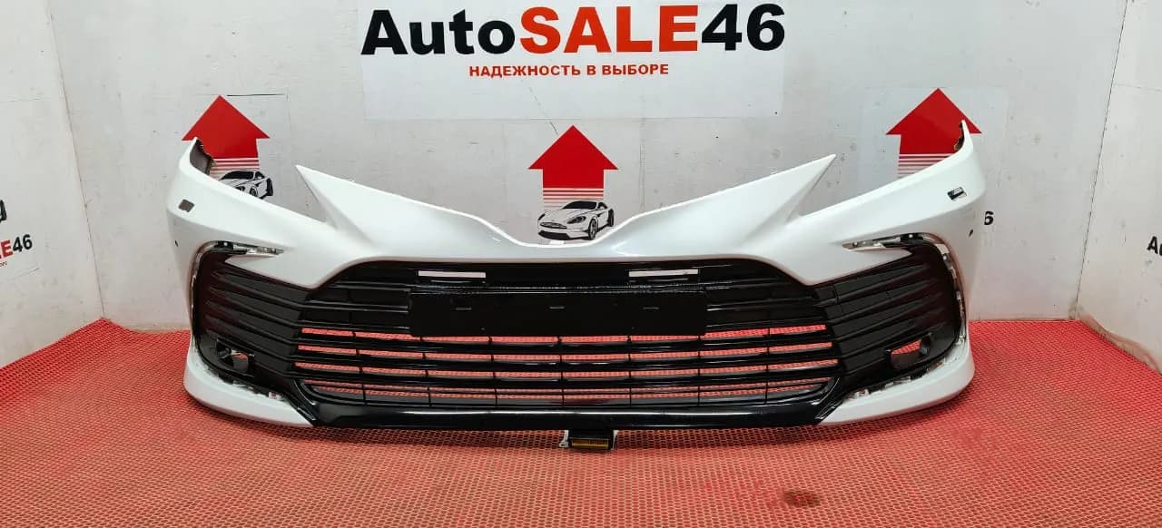 Бампер передний Toyota Camry V70