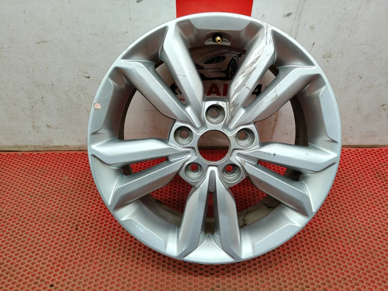 Литые диски Hyundai 6×R6 5×114.3