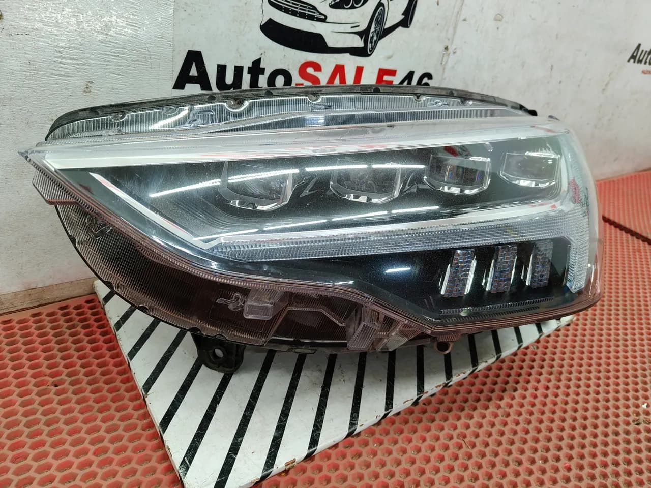 Фара левая Haval Jolion