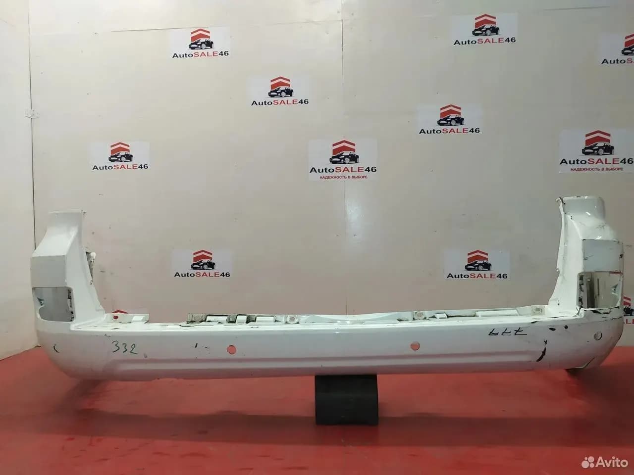 Бампер задний Toyota Land Cruiser 200