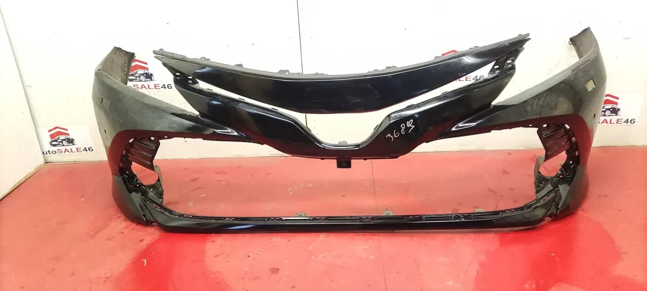 Бампер передний Toyota Camry V70