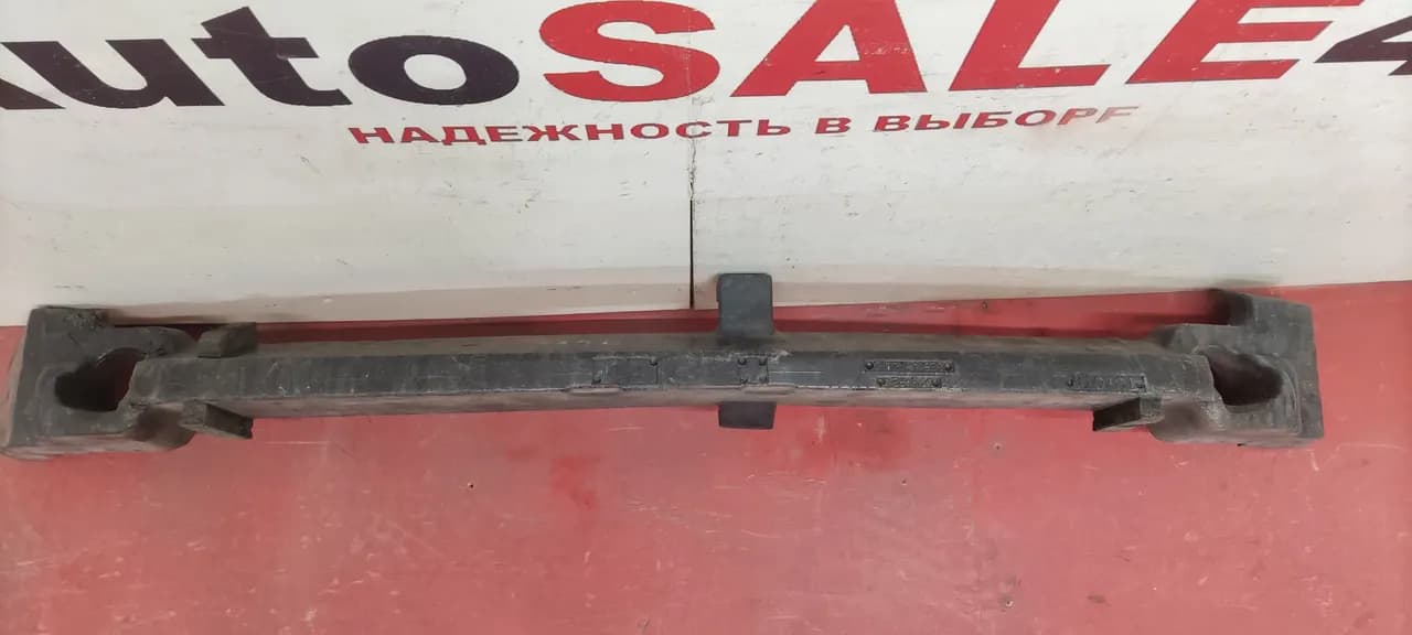 Абсорбер переднего бампера Toyota Rav4 CA40