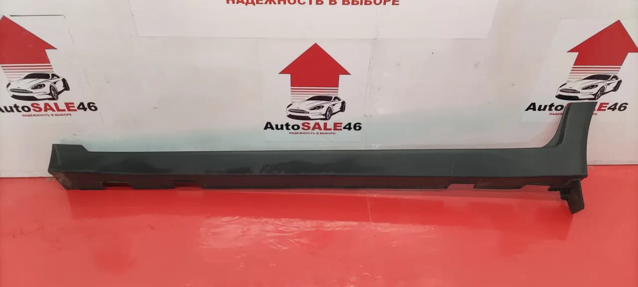 Накладка порога левого Hyundai Creta