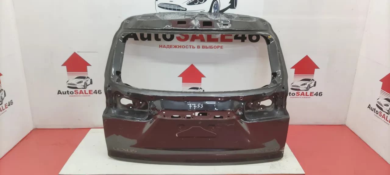 Крышка багажника Lexus NX