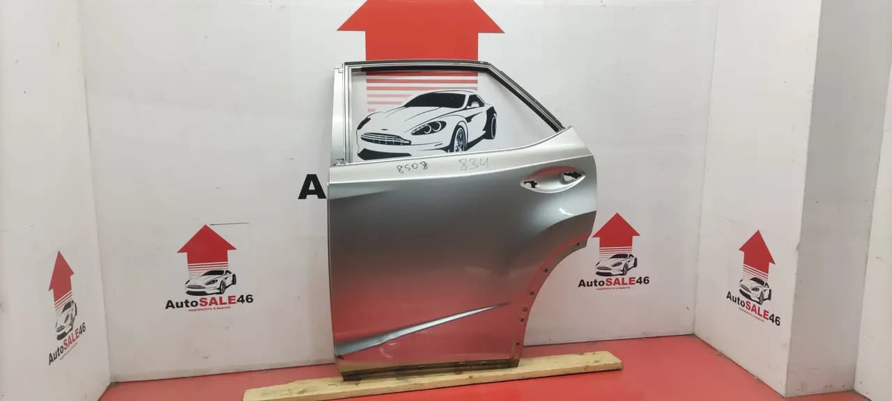 Дверь задняя левая Lexus RX 4