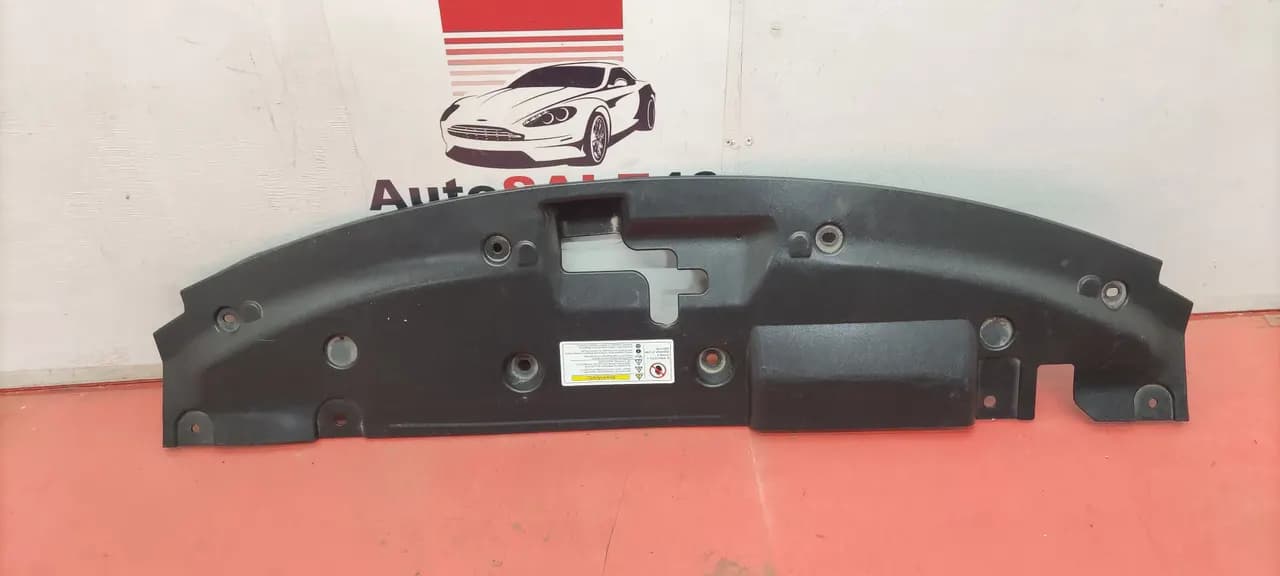 Накладка замка капота Geely Coolray